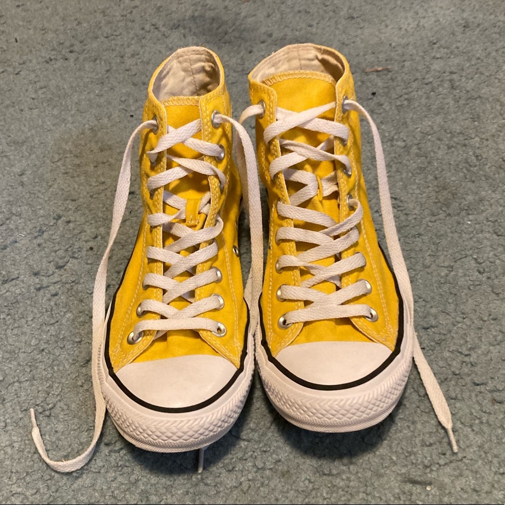 Chuck Taylor All Star Classic High Top Converse- Unisex
